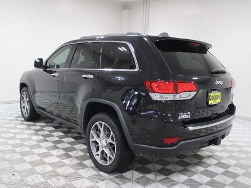 Used 2022 Jeep Grand Cherokee Limited w/ Trailer Tow Group IV image 10