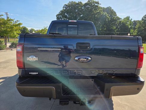 Used 2015 Ford F250 King Ranch w/ FX4 Off-Road Package AWD/4WD image 5
