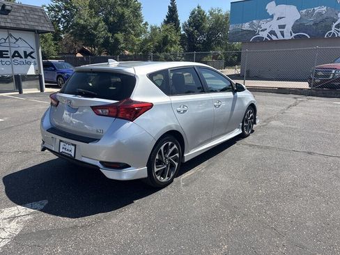 Used 2017 Toyota Corolla iM w/ Carpet Mat Package FWD image 5