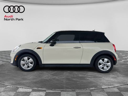 Used 2016 MINI Cooper 2-Door Hardtop FWD image 2