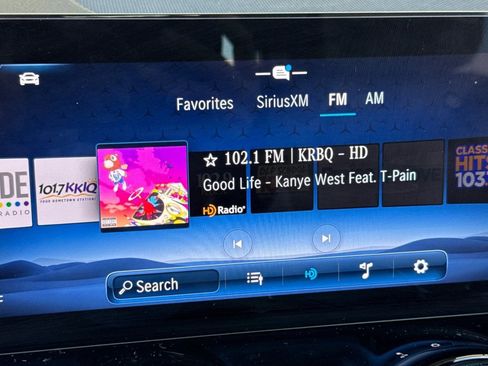 Certified 2024 Mercedes-Benz GLB 250 4MATIC image 23