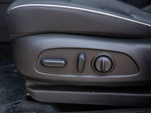 New 2026 Chevrolet TrailBlazer LT w/ Convenience Package image 21