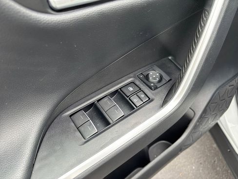 Used 2022 Toyota RAV4 XSE image 24
