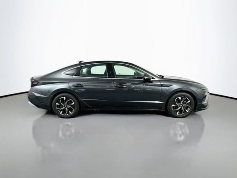 Used 2024 Hyundai Sonata SEL FWD image 7