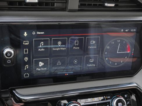 Used 2023 GMC Sierra 1500 AT4 w/ Technology Package image 22