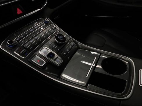 Used 2022 Hyundai Santa Fe Limited image 30