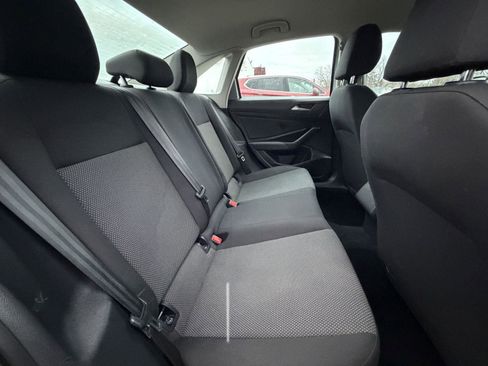 Used 2021 Volkswagen Jetta S image 16