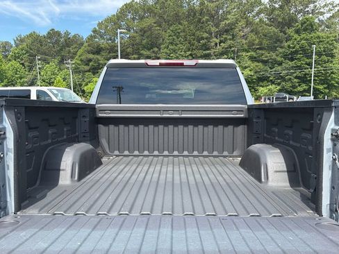 Used 2024 Chevrolet Silverado 1500 LT RWD image 18