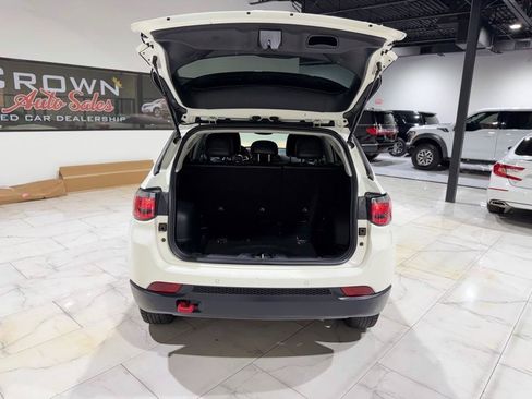 Used 2021 Jeep Compass Trailhawk w/ Convenience Group AWD/4WD image 11