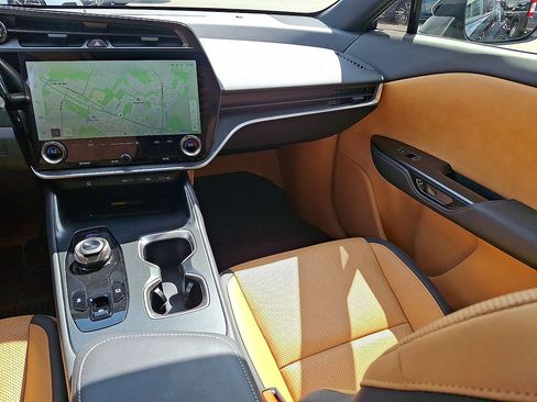 Used 2024 Lexus RZ 300e Premium w/ Accessory Package (Z1) FWD image 11