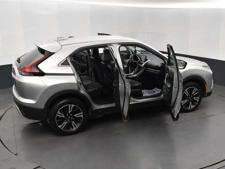 Used 2024 Mitsubishi Eclipse Cross SE AWD/4WD image 6