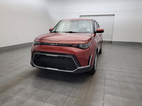 Used 2023 Kia Soul LX image 15