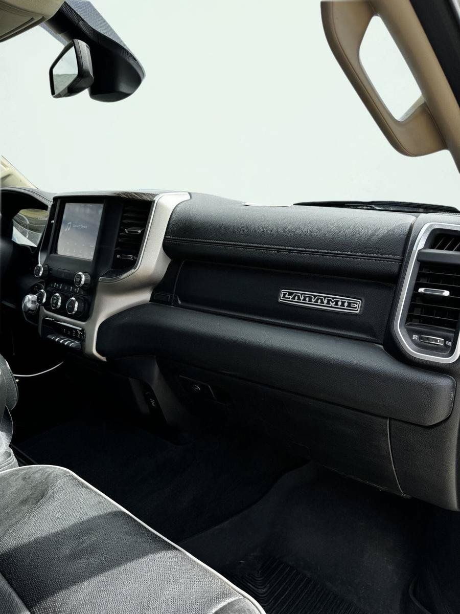 Used 2020 RAM 1500 Laramie AWD/4WD image 14