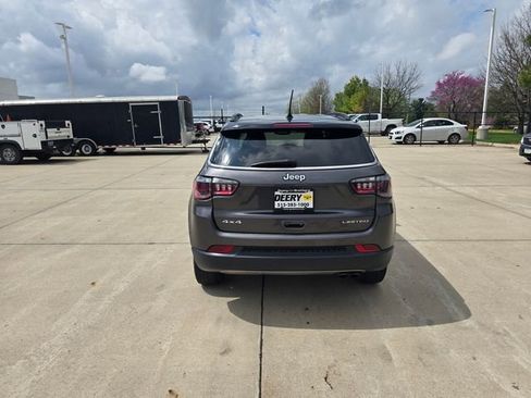 Used 2022 Jeep Compass Limited image 6