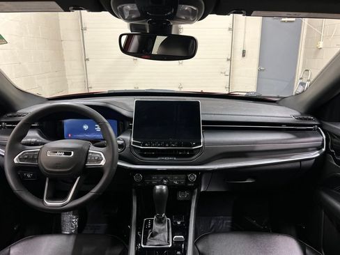 Used 2023 Jeep Compass High Altitude AWD/4WD image 18