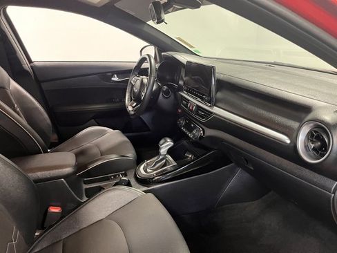 Used 2024 Kia Forte GT-Line image 11