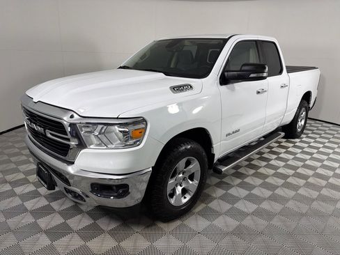 Used 2019 RAM 1500 Big Horn AWD/4WD image 9