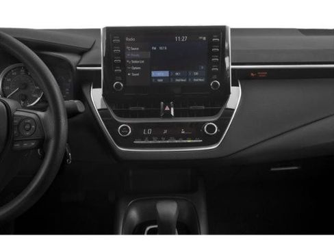 Used 2022 Toyota Corolla LE FWD image 10