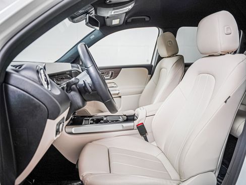 Certified 2023 Mercedes-Benz EQB 300 4MATIC w/ Exclusive Package image 12