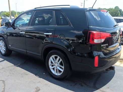 Used 2015 Kia Sorento LX AWD/4WD image 5