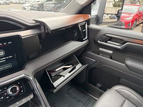 Certified 2025 GMC Sierra 1500 Denali w/ Denali Reserve Package image 19