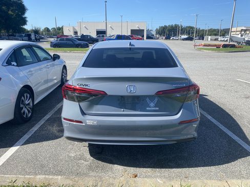 Used 2024 Honda Civic Touring image 19