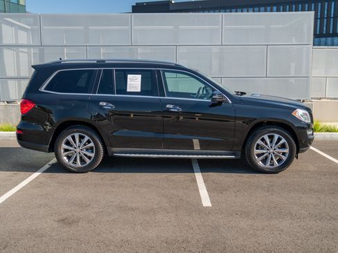 Used 2015 Mercedes-Benz GL 320 BlueTEC 4MATIC image 8