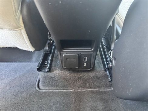 Used 2022 Buick Encore GX Essence w/ Advanced Technology Package image 23