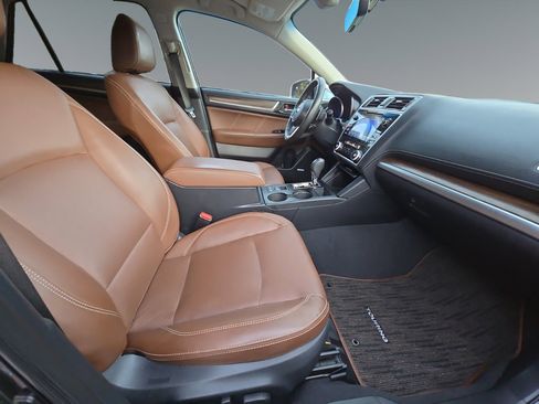 Used 2018 Subaru Outback 3.6R Touring w/ Protection Package #1 image 15