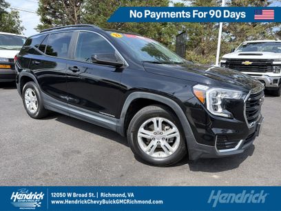 Used 2022 GMC Terrain SLE w/ Driver Convenience Package