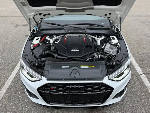 Used 2023 Audi S4 Premium Plus w/ Premium Plus Package image 39