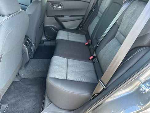 Used 2026 Nissan Rogue SV image 21