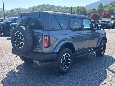 Used 2023 Ford Bronco Outer Banks AWD/4WD image 8