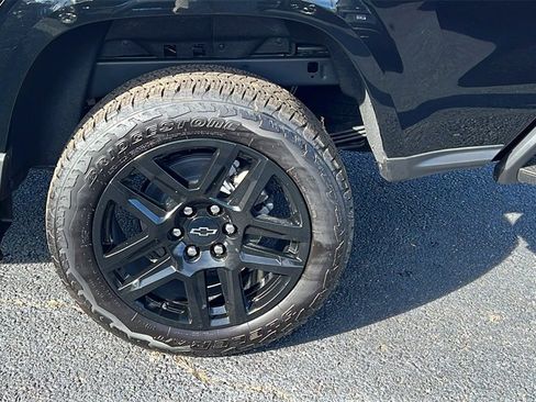 New 2025 Chevrolet Colorado Z71 w/ Technology Package image 9