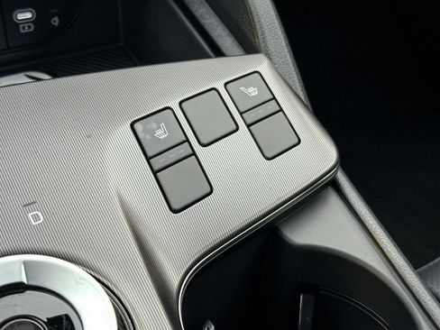 New 2026 Kia Sportage EX image 23