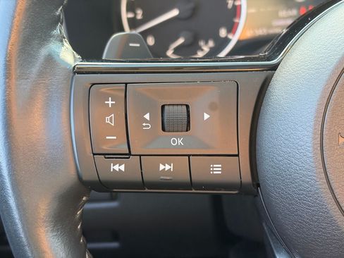 Certified 2022 Nissan Rogue SV w/ SV Premium Package FWD image 29