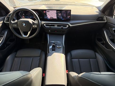 Certified 2023 BMW 330i Sedan w/ Convenience Package image 5