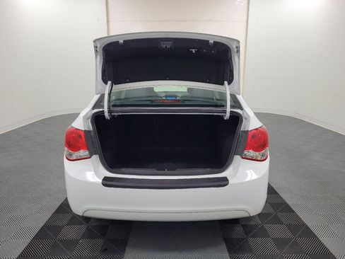 Used 2016 Chevrolet Cruze LS FWD image 29