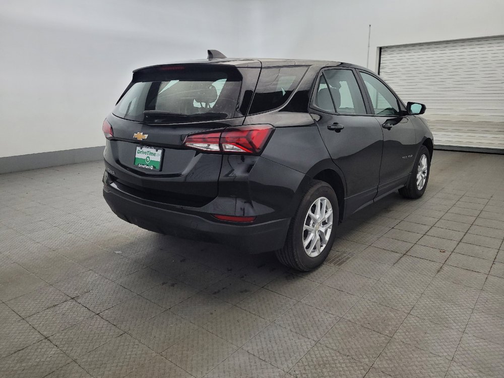 Used 2024 Chevrolet Equinox LS FWD image 9