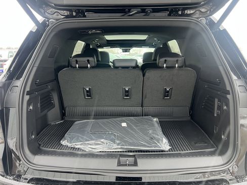 New 2026 Chevrolet Traverse High Country image 10