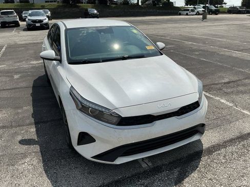 Used 2024 Kia Forte LXS FWD image 6