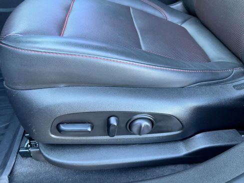 Used 2020 Chevrolet Blazer RS image 13