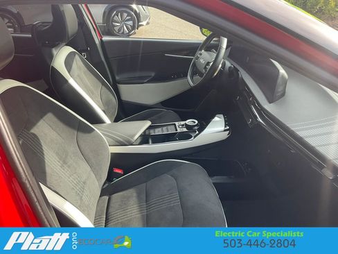 Used 2023 Kia EV6 GT-Line w/ GT-Line Suede Seat Package RWD image 47