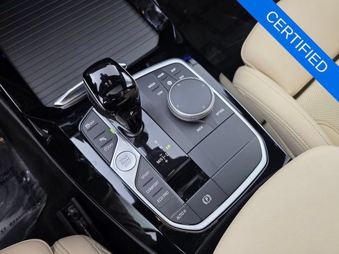 Used 2024 BMW X3 sDrive30i w/ Convenience Package RWD image 24
