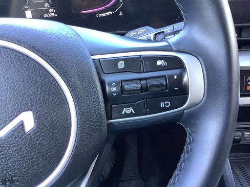 Used 2024 Kia Sportage EX image 47