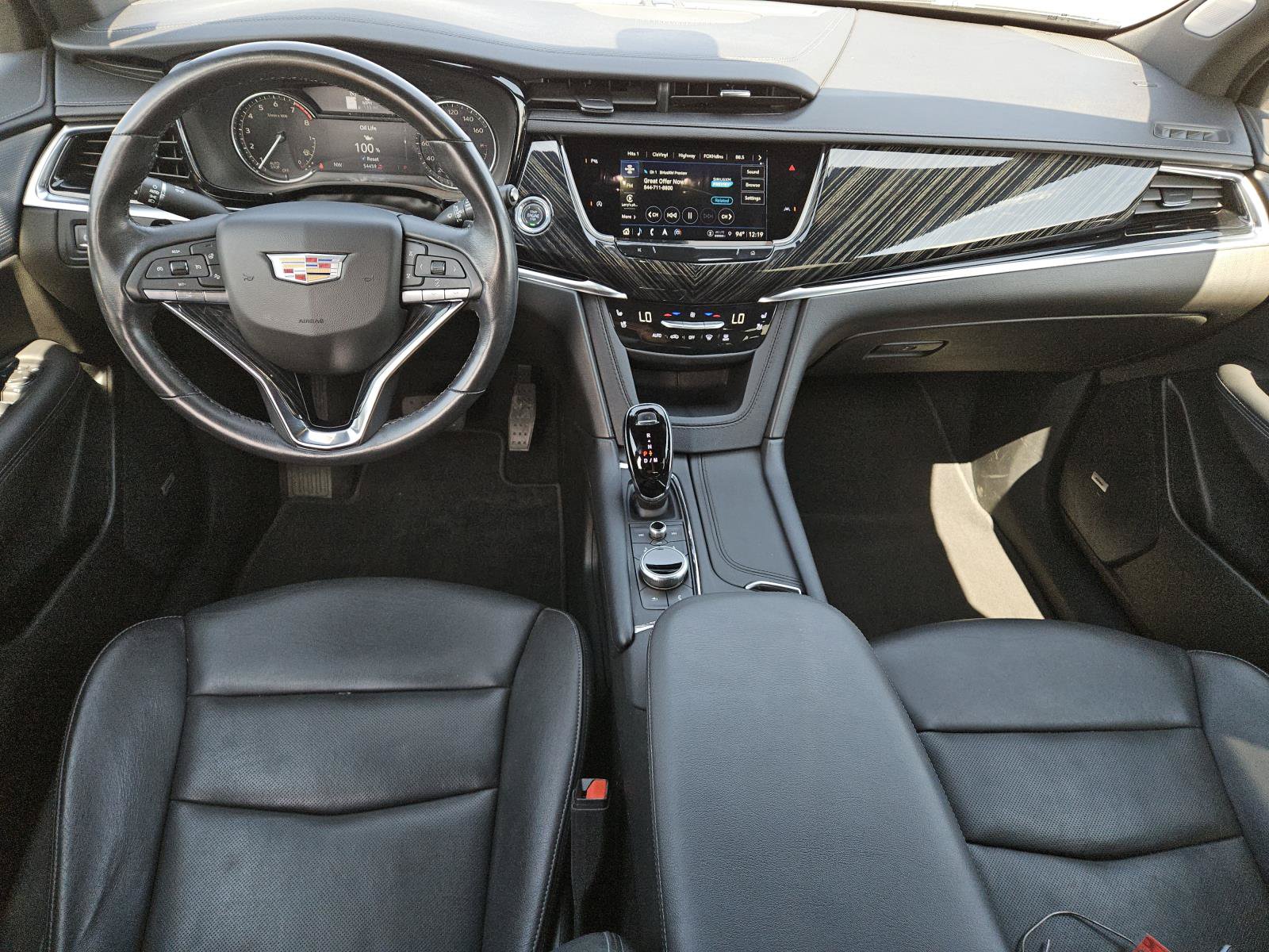 Used 2024 Cadillac XT6 Premium Luxury FWD image 12