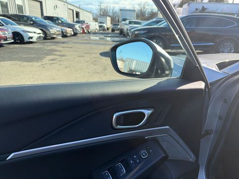 Used 2024 Acura Integra image 16