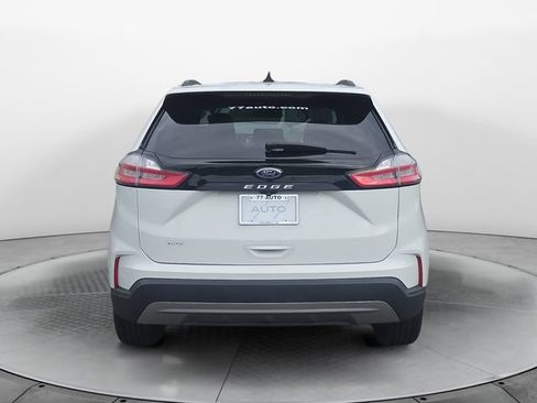 Used 2022 Ford Edge SEL w/ Sport Appearance Package AWD/4WD image 4