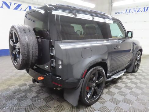 Used 2023 Land Rover Defender 90 X image 4