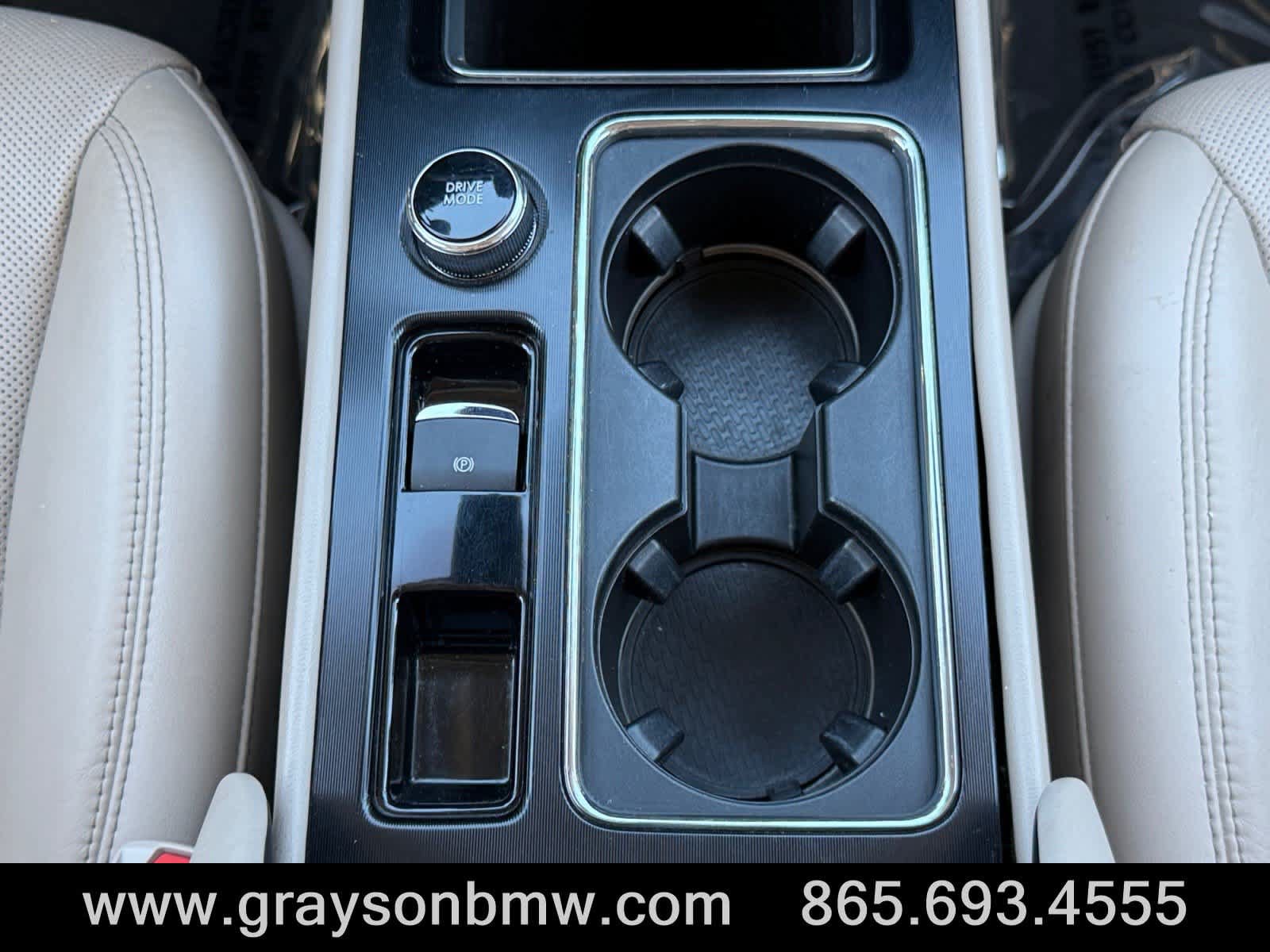 Used 2020 Lincoln Corsair FWD w/ Premium Package image 22